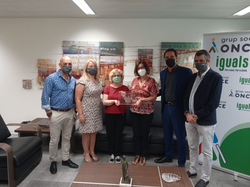 Premios en el SBO Imagen entrega Premio Experiencias Servicios Sociales