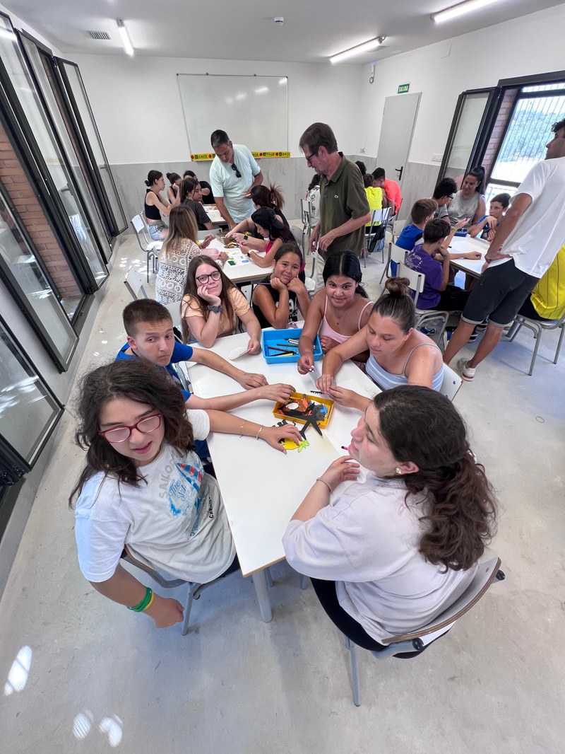 Un grupo de participantes en uno de los talleres creativos.