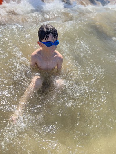 Un participante en el agua