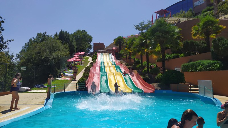 Toboganes del Aquapark de Amarante