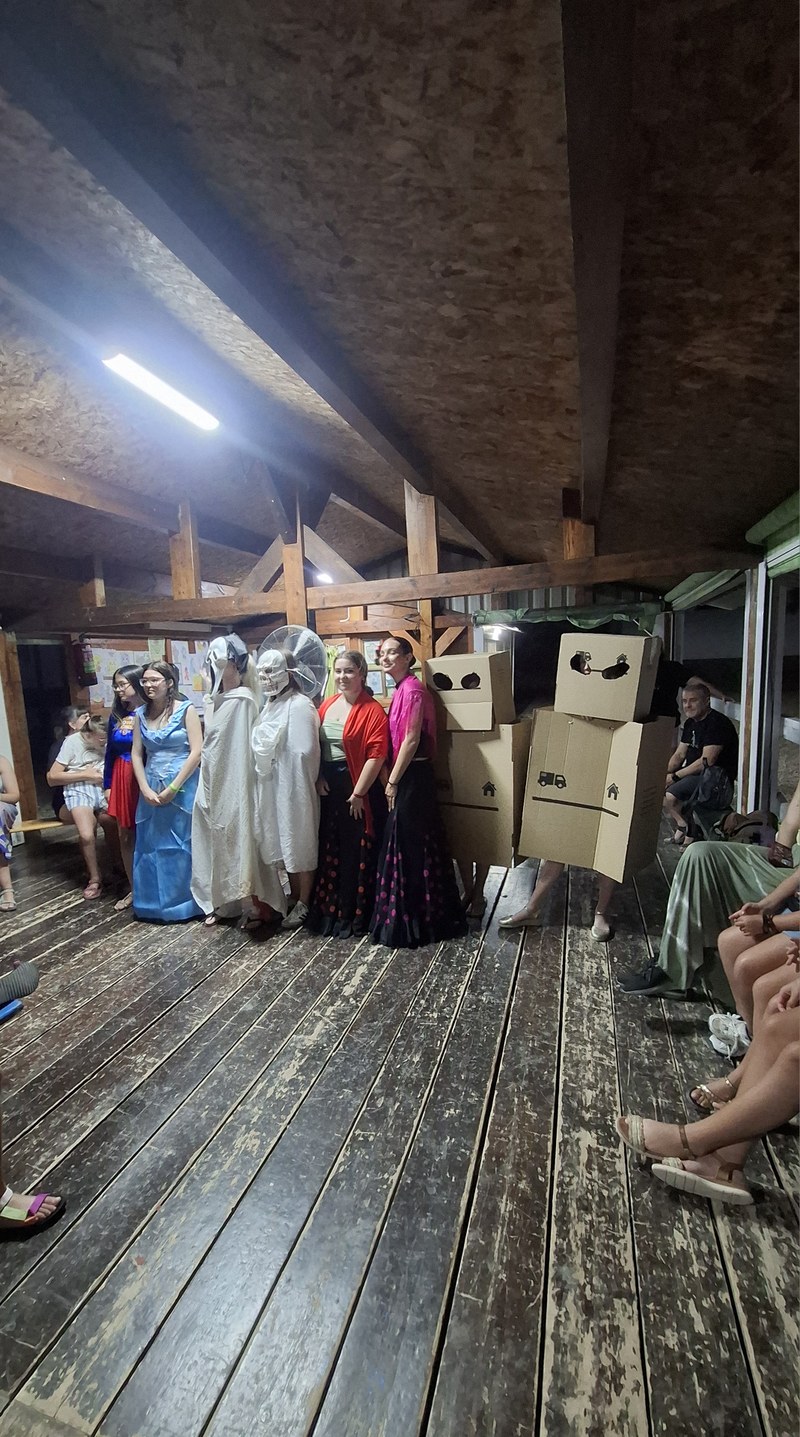 01.07 Disfraces Velada.jpg
