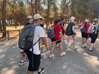 Participantes de ruta con barras direccionales