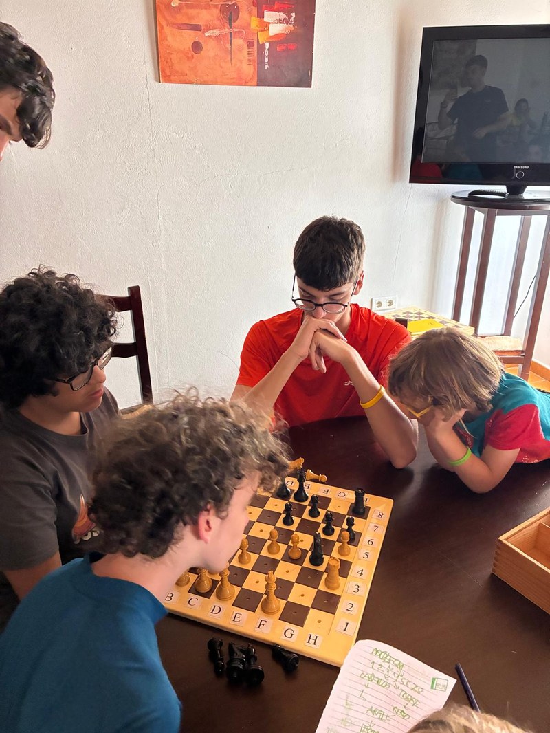 01.07 Comienza el torneo de ajedrez.jpg
