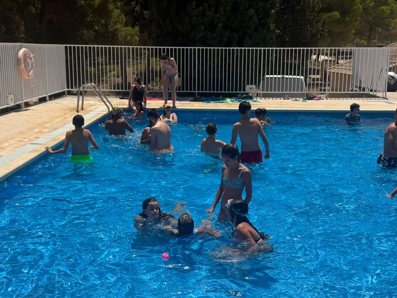 13.07.26 piscina.jpg