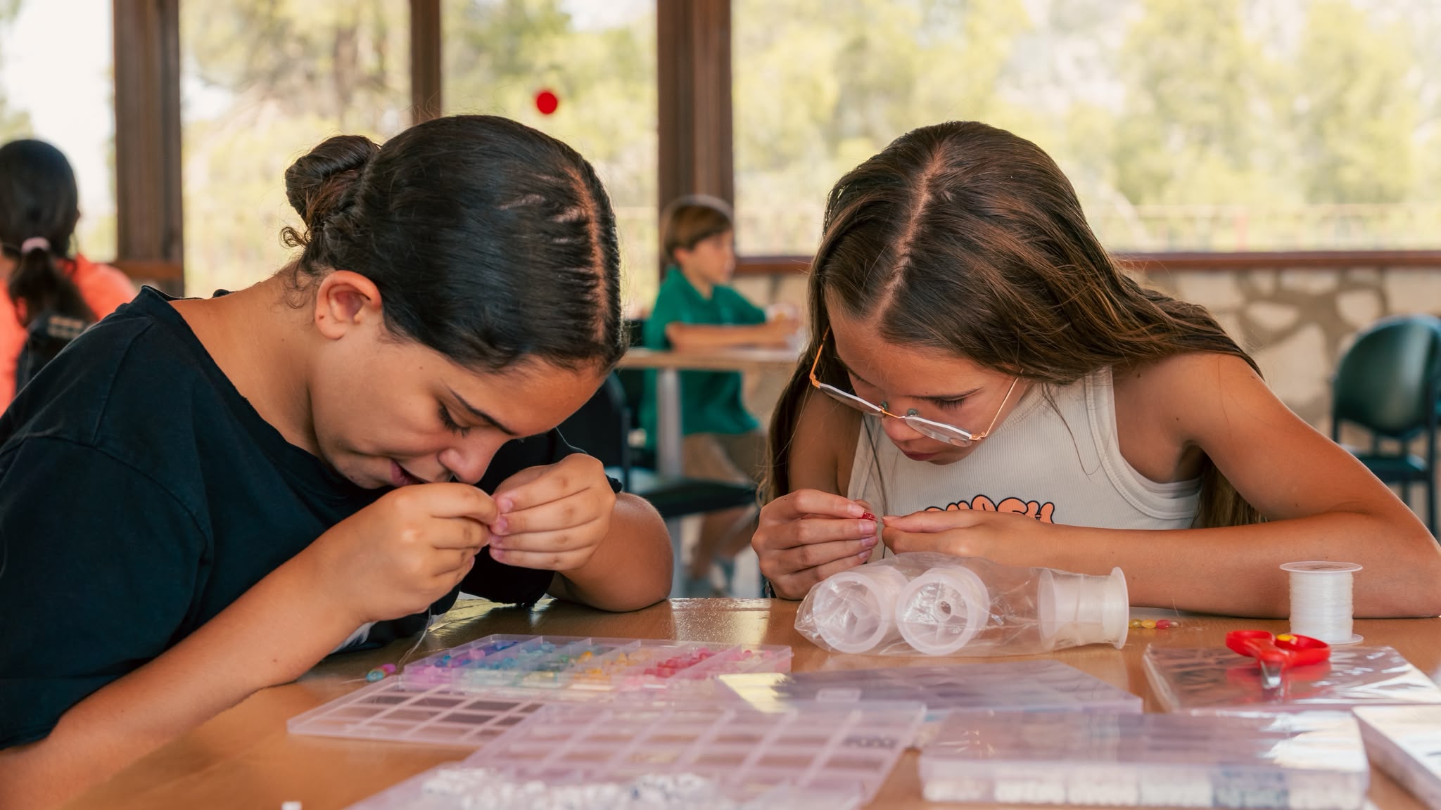 13.07.26 taller de pulseras.jpg